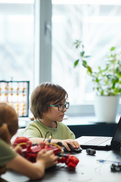 3 Boyutlu Yazıcılar: Çocukların Problem Çözme Becerilerini Geliştiren Sihirli Araçlar